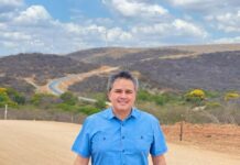 Efraim defende a bandeira das energias renováveis: “Transforma o cenário do sertão e desenvolve a economia da região”