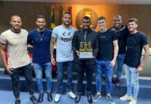 Mauro Iguatu recebe título de cidadania campinense