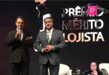 Efraim Filho e Jair Bolsonaro são os grande homenageados no maior encontro do varejo nacional