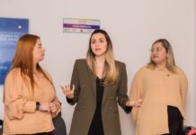 Primeira-dama apresenta projeto Colo Pra Mãe à coordenadora nacional de Atenção Integral à Gestante e à Maternidade