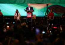 PT lança pré-candidatura de Lula à presidência com Alckmin como vice