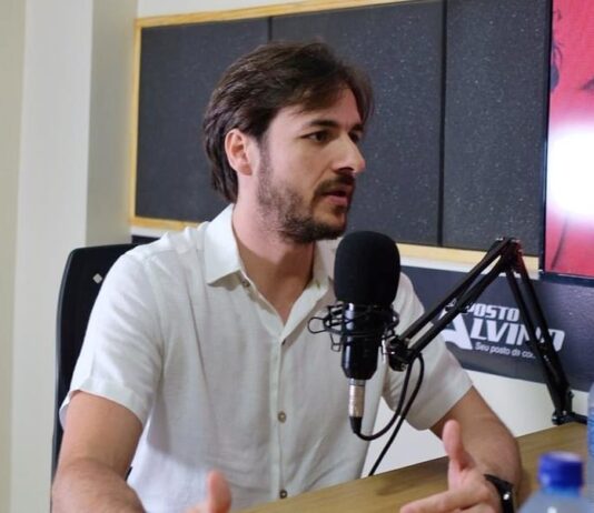 “João Azevêdo tem a ficha cada vez mais suja e não investe na saúde e educação da Paraíba”, diz Pedro sobre reprovação das contas do governador pelo TCE