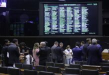 Câmara aprova medida provisória que unifica sistemas de cartórios