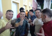 Janduy Ferreira participa da festa de Santo Antônio, em Bonito de Santa Fé