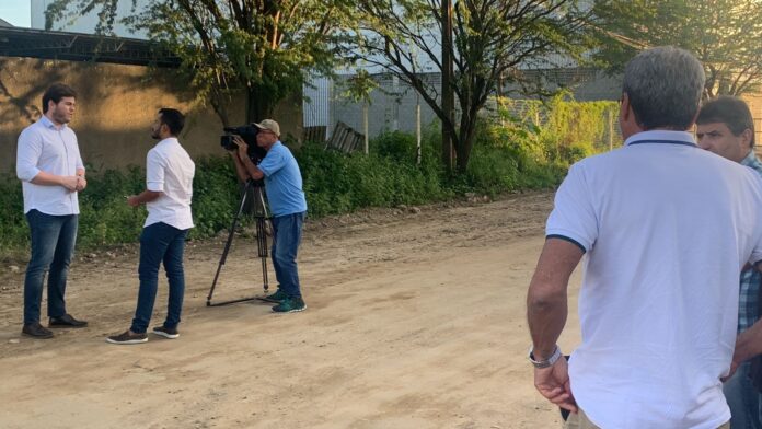 bnd779a26-597c-43f1-a25a-11d1612b94f4