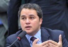 “Com nova abertura do Pronampe, vários empreendedores irão se reerguer”, comenta Efraim