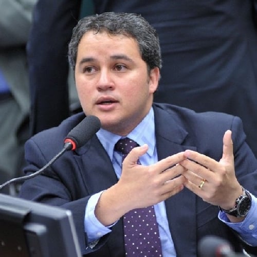 ef274e804b-998a-4b1b-a325-35b5be5524d2