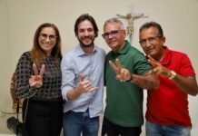 Pedro recebe apoio da prefeita de São Domingos de Pombal, do PL, e das lideranças de mais quatro cidades do Sertão