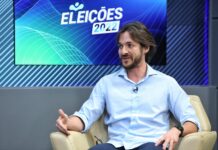 Pedro critica sucateamento das escolas estaduais: “Governo deveria se envergonhar, mas vamos mudar essa realidade”