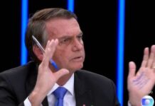 Bolsonaro afirma que o resultado da eleição será respeitado desde que tudo ¨seja limpo e transparente¨
