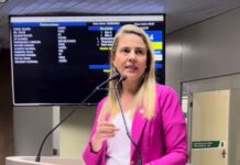 Carol Gomes destaca importância da Campanha Agosto Lilás