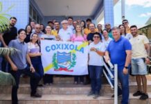 Carol Gomes recebe apoio do prefeito de Coxixola, Nelsinho Honorato, e do seu grupo político