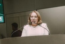 Eva Gouveia reassume mandato na Câmara de Campina Grande