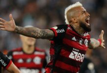 Flamengo vence Botafogo e retorna à vice-liderança do Brasileirão