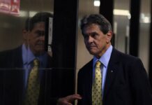 TSE barra acesso de Roberto Jefferson ao horário eleitoral