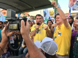 Romero Rodrigues faz caminhada com Efraim Filho em Campina Grande
