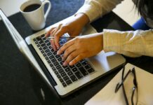 UFCG oferta 350 vagas para cursos online de idiomas