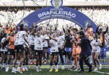 Corinthians goleia Inter para ficar com título do Brasileiro Feminino