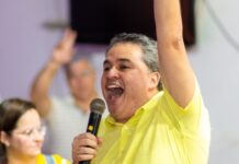 Efraim cresce cinco pontos em pesquisa de intenções de voto ao Senado Federal