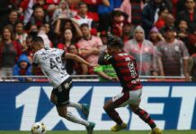Flamengo empata com Ceará e perde oportunidade de se aproximar do Palmeiras