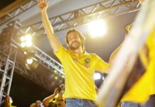 Pedro é recebido por multidão em Conceição: “Sertão vai ter um governador presente”