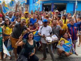 Em favor de Pedro, Veneziano visita Feira Central em Campina, participa de caminhada em Queimadas e concede entrevistas