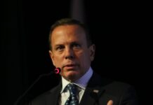 Ex-governador de São Paulo João Doria anuncia desfiliação do PSDB