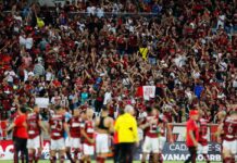 Flamengo celebra vitória com reservas antes de decidir Copa do Brasil