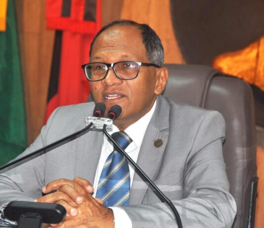 Sargento Neto renuncia ao cargo de presidente da CMCG e Marinaldo Cardoso deve ser reeleito