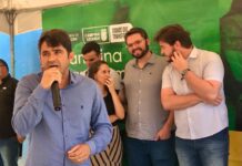 Saulo Noronha acompanha assinatura da ordem de serviço para reforma da creche Maria Tereza Nepomuceno