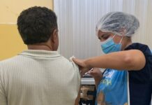 Campina Grande é a cidade que mais vacinou na PB no dia D de imunização contra a covid-19