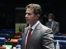 Senador Veneziano integrará equipe de transição do Governo Lula