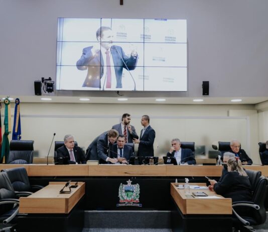 Deputados aprovam voto aberto para Mesa Diretora na ALPB