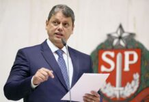 “Primeiro vou cuidar das pessoas”, diz novo governador paulista