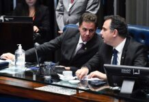 Rodrigo Pacheco comemora reeleição de Veneziano para a vice-presidência do Senado