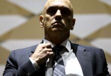 Moraes mantém prisão de 294 acusados por atos antidemocráticos