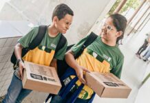Seduc inicia entrega de kits escolares para escolas do Ensino Fundamental