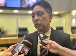 Deputado elogia gestão de Bruno Cunha Lima e garante que ele chegará forte em 2024