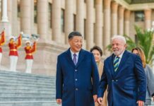 Lula e Xi Jinping assinam 15 acordos de parceria em Pequim