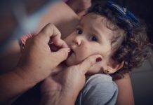 Amapá e Paraíba alcançam meta vacinal contra a pólio