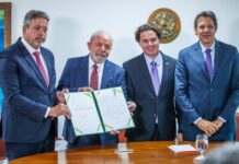 Governo entrega projeto de lei do novo marco fiscal do Brasil