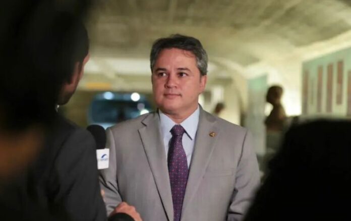 efb97b81cc-4ea3-40a8-9068-28b6c04241ce