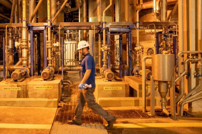 indu20230522175722_ae1c91e091e8004284821c0420e51ee6