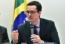 TSE cassa mandato do deputado Deltan Dallagnol