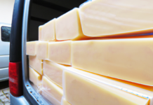 Mais de uma tonelada de queijo sem comprovação fiscal é apreendido pela PRF na Paraíba