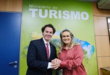 Veneziano se reúne com ministra do Turismo e trata de investimentos na Paraíba