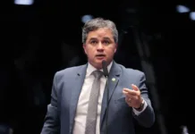 Efraim libera mais de 6 milhões de recursos para pavimentar vias em diversos municípios paraibanos