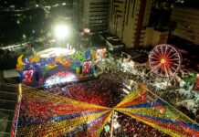 Noite de sexta (16) com Parque do Povo lotado para ver Xand Aviões e artistas do forró