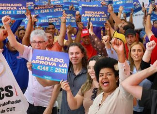No Encontro Estadual dos Garis e Pessoal de Apoio, Veneziano garante voto e articulação pela aprovação do piso nacional das duas categorias