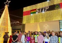 Luzes natalinas da STTP são acionadas em Campina Grande; veja fotos